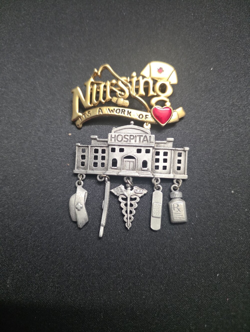 Nursing Hospital Wall Charm Decor in Gold, Silver and Red - Unbranded